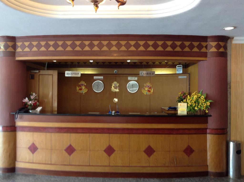 Lai Lai Mutiara Hotel Batam Exterior photo