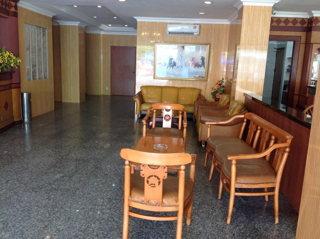 Lai Lai Mutiara Hotel Batam Exterior photo