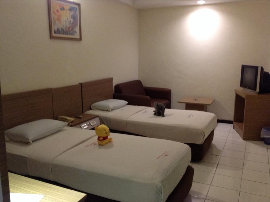 Lai Lai Mutiara Hotel Batam Exterior photo