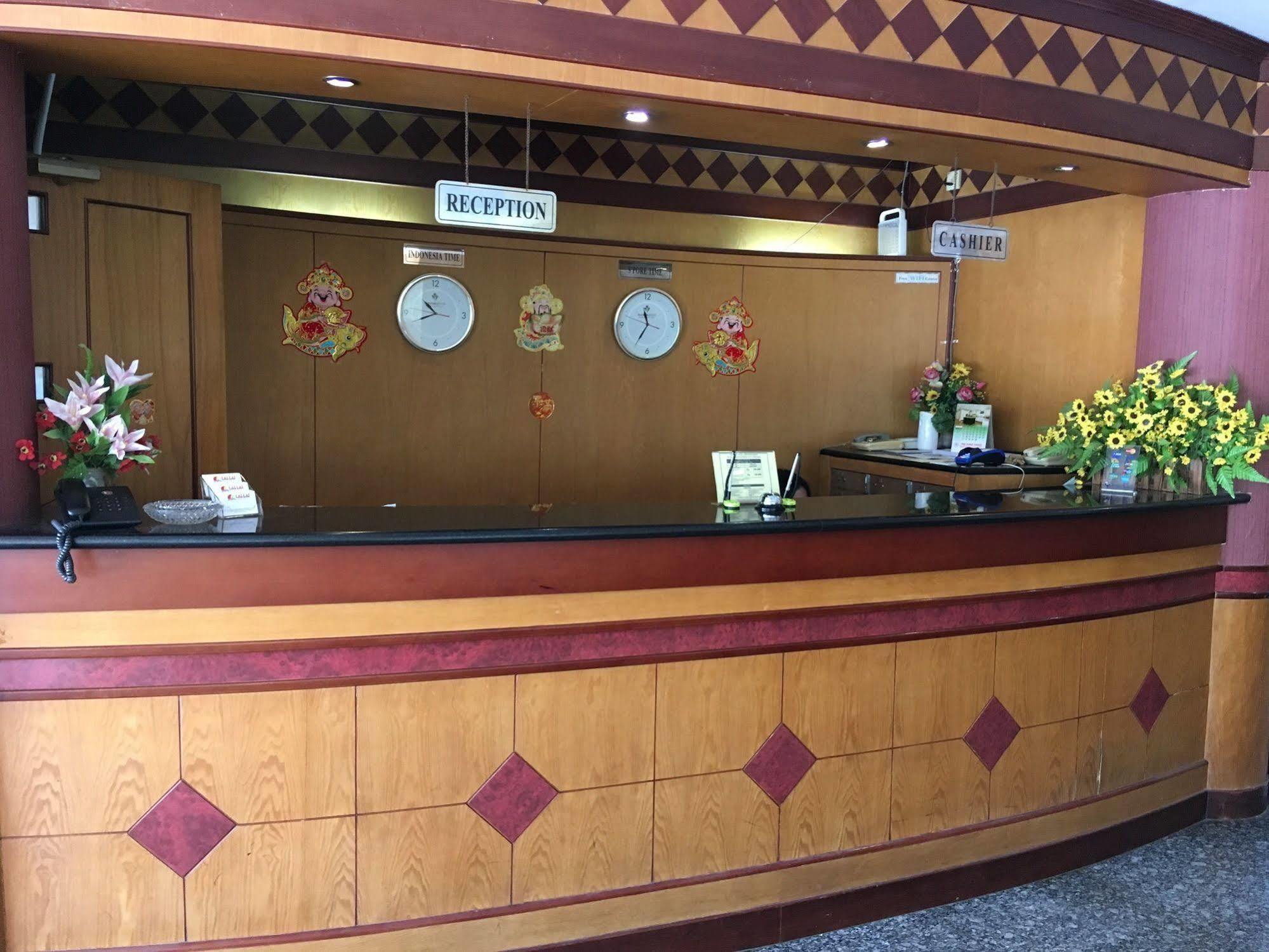 Lai Lai Mutiara Hotel Batam Exterior photo